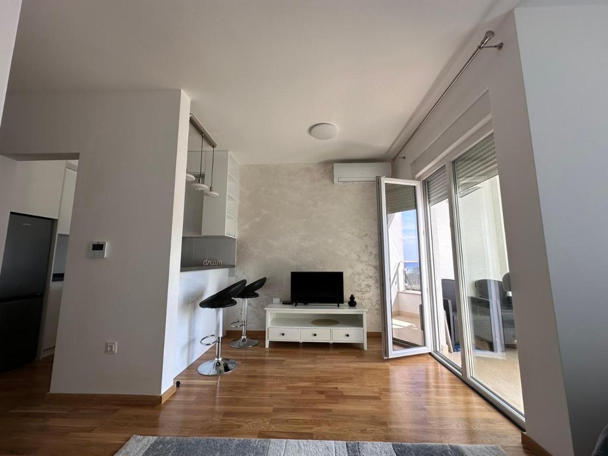 Lux Becici-budva Daire